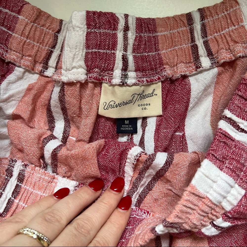 Universal Thread Striped Shorts - Picture 2 of 2